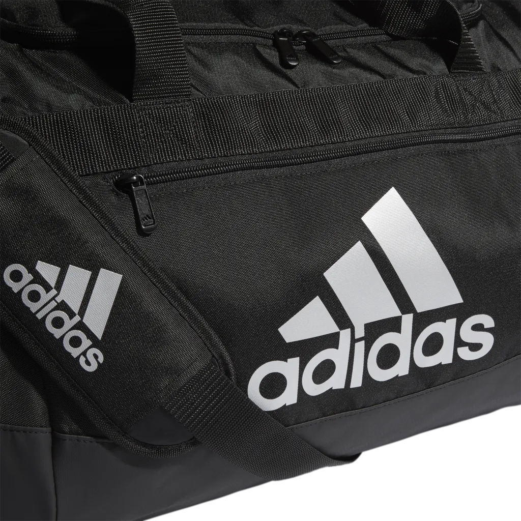 Adidas Defender IV Medium Duffle Bag