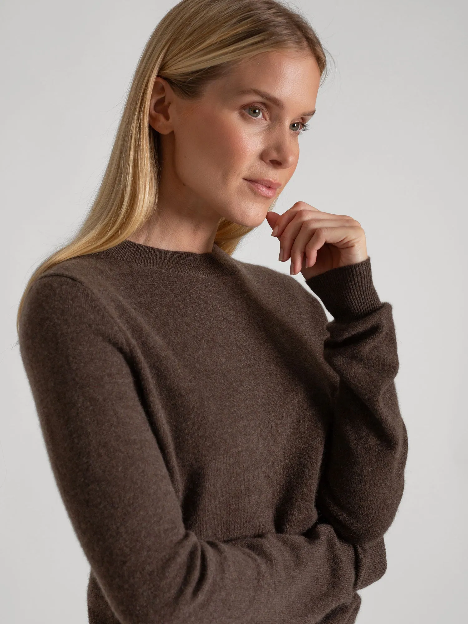 Cashmere sweater "Thora" - dark brown