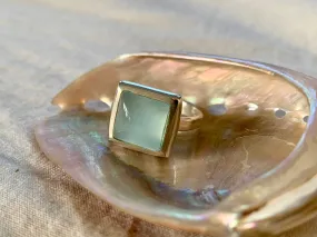 Chalcedony / Rose Quartz Tozi Ring