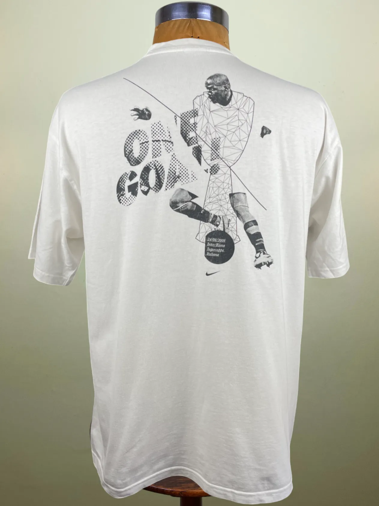 T-Shirt | 2008 | Inter | Mario Balotelli Nike Official T-Shirt